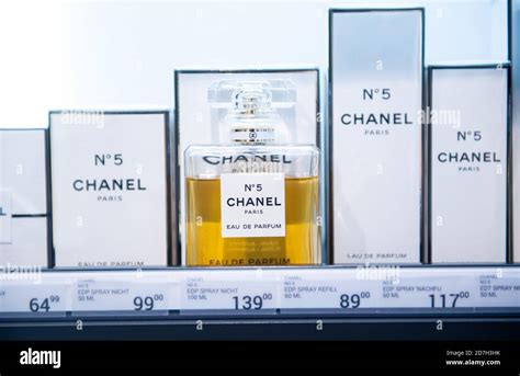 chanel hamburg hamburg|CHANEL PARFÜMERIE DOUGLAS Hamburg .